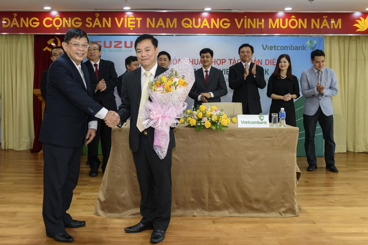 Isuzu Việt Nam và Vietcombank chính thức xây dựng mối quan hệ bền chặt, phát huy tối đa mọi tiềm năng & nguồn lực (Nguồn ảnh: Vietcombank)