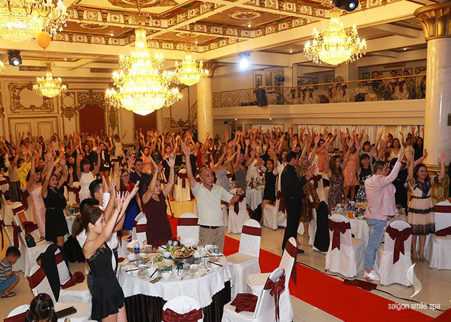 Hơn 350 thành viên SSS chia sẻ những giờ phút ấm áp bên nhau tại đêm Gala Dinner