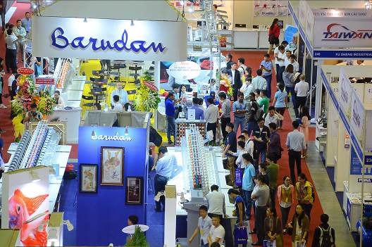 Rộng cửa cho ngành dệt may – da giày Việt Nam - Ảnh 1. Rộng cửa cho ngành dệt may – da giày Việt Nam - Ảnh 1.