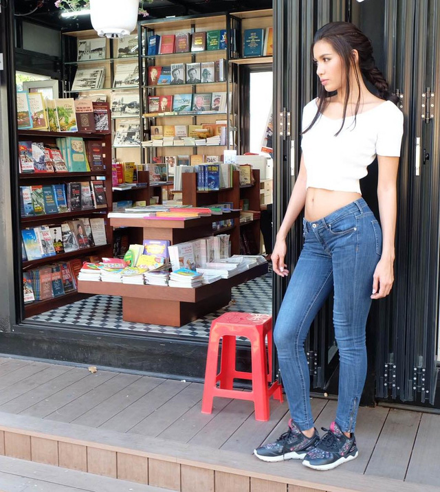 Tập trung vào mái tóc – Bí kíp hút like cho những tấm ảnh OOTD của bạn - Ảnh 3. Tập trung vào mái tóc – Bí kíp hút like cho những tấm ảnh OOTD của bạn - Ảnh 3.