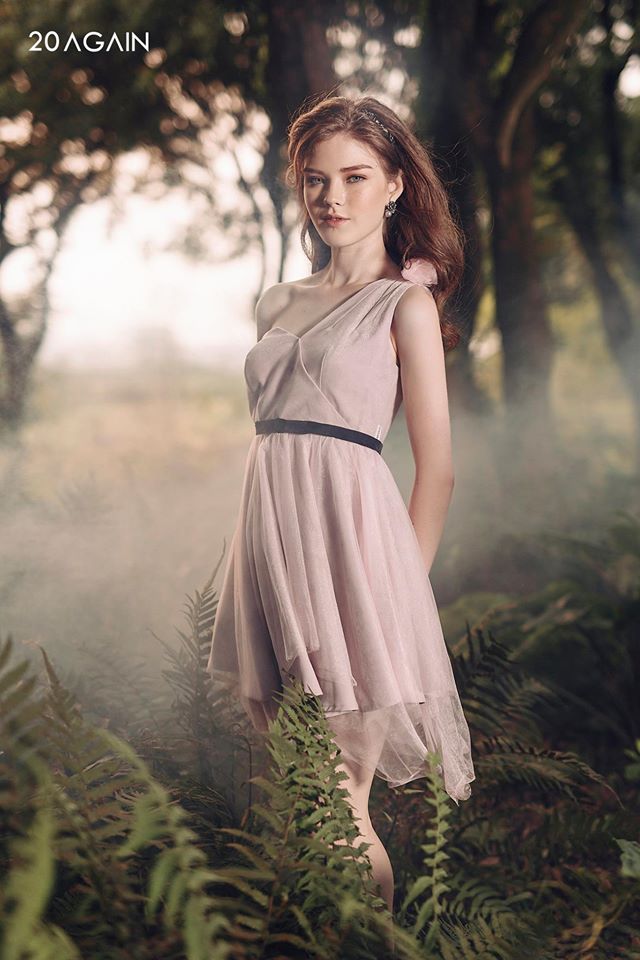 Ngắm quý cô thanh lịch, đẹp mê mẩn trong bộ lookbook tháng Tư chào hè - Ảnh 26.