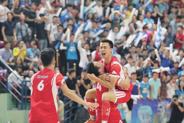 ĐH Bách Khoa, ĐH Ngoại thương: Hai “ông hoàng” của thể thao sinh viên thủ đô - Ảnh 8.