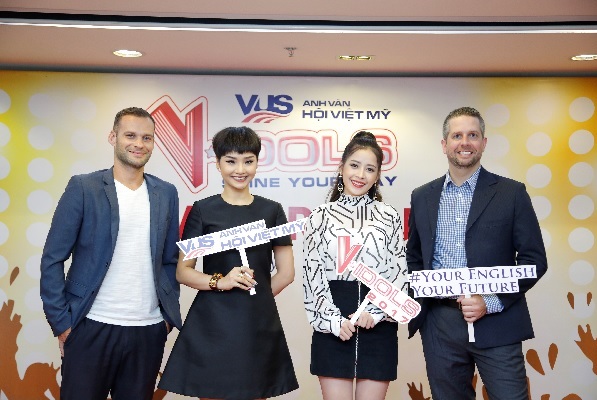 Miu Lê và Chi Pu cười sảng khoái trên ghế nóng V-Idols  - Ảnh 2.