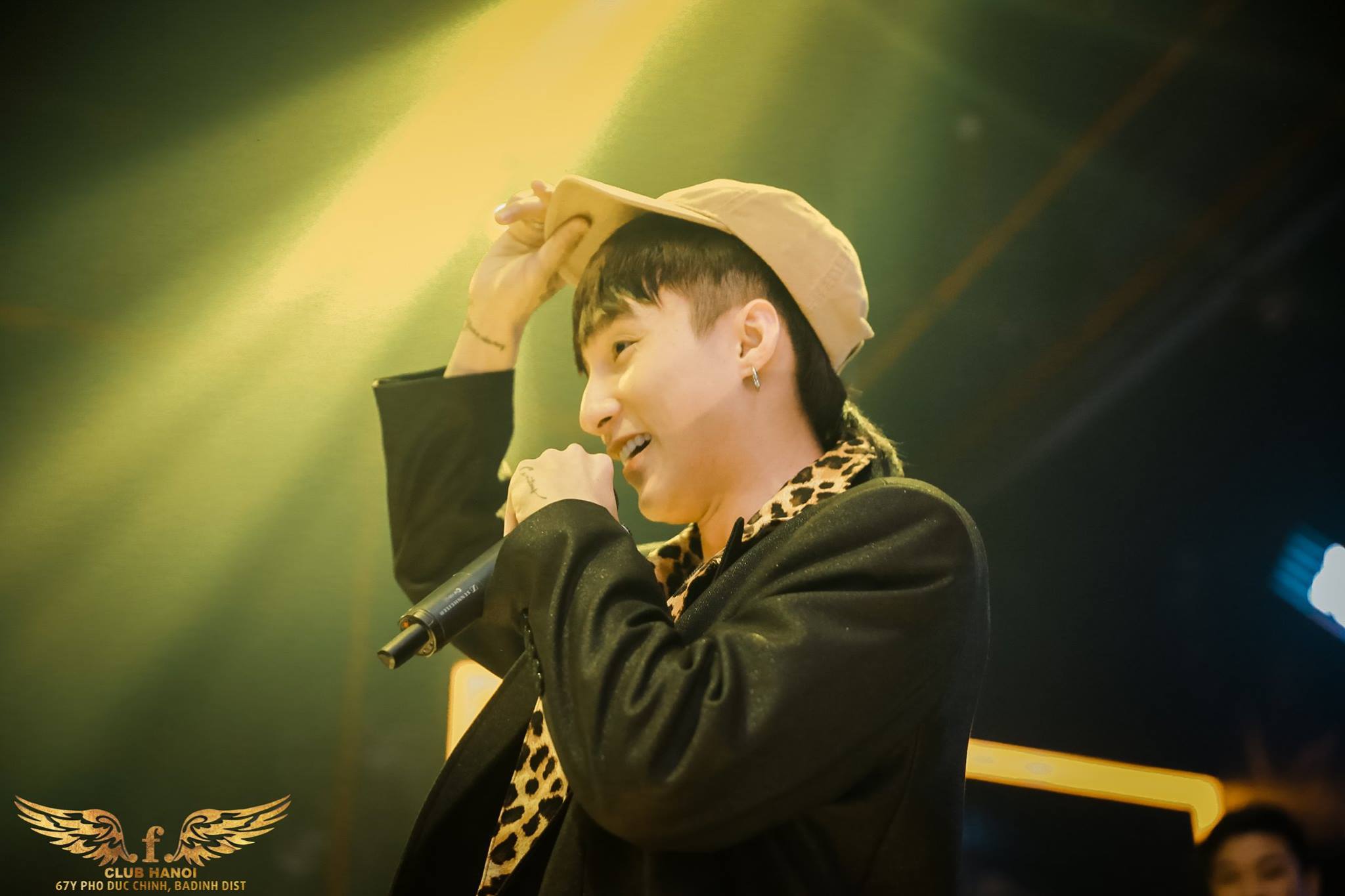 Tr&agrave;o lưu Headbangz đổ bộ, kh&aacute;n giả H&agrave; th&agrave;nh lại n&aacute;o nức đi bổ củi - Ảnh 5.