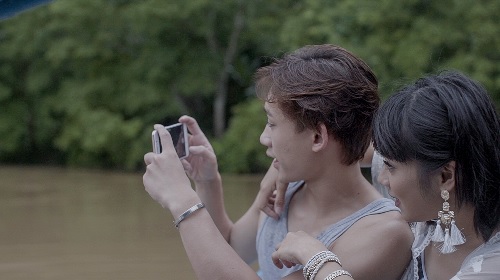 MV “Yêu một hoàng tử” ngọt ngào như cơn mưa cổ tích của Hoàng Yến Chibi - Ảnh 6.
