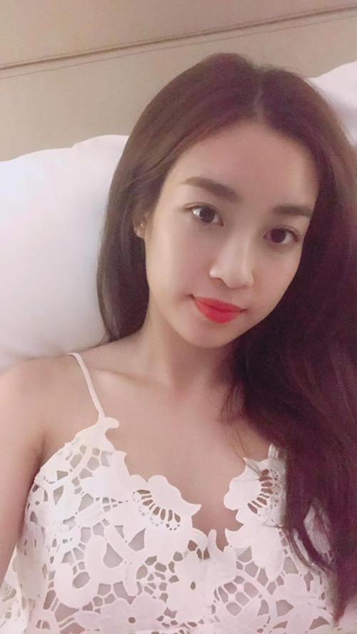 Nghe Hoa hậu Đỗ Mỹ Linh chia sẻ cách cấp cứu da cháy nắng sau du lịch - Ảnh 4.