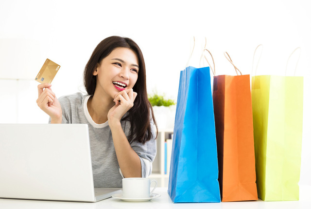 Khi mua sắm tại các đối tác của Ngân hàng Shinhan, khách hàng có thể tích lũy đến 5% giá trị thanh toán.