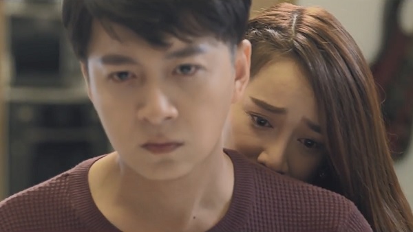 Nh&atilde; Phương &ldquo;hóa&rdquo; Việt Hương l&agrave;m mẹ đơn th&acirc;n - Ảnh 2.