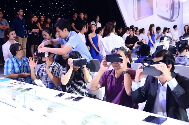 Samsung Gear VR khiến nhiều người bất ngờ với tính chân thực và trải nghiệm mới lạ