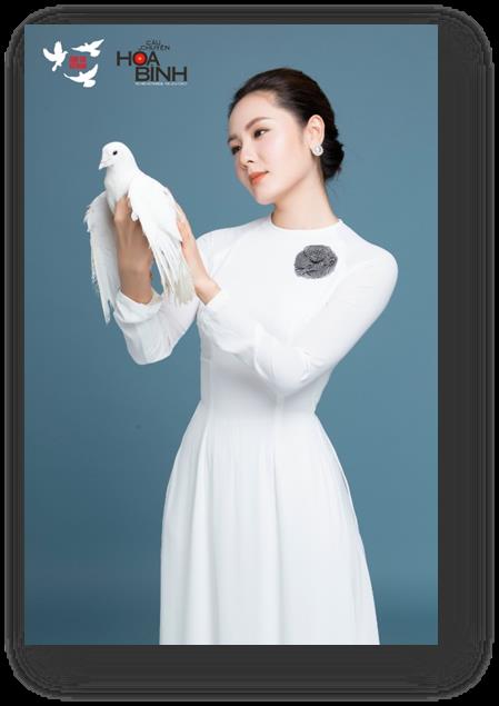 Đoan Trang, Phương Linh, Đông Nhi thướt tha trong tà áo dài trắng - Ảnh 6.