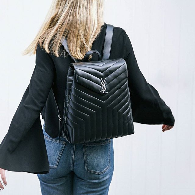 5 mẫu túi Saint Laurent đang khiến giới fashionista “sốt xình xịch” - Ảnh 12.