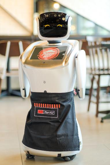 Lạ không tưởng với trào lưu ăn pizza cùng Robot cực ngầu - Ảnh 4.