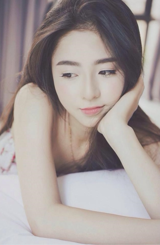 Khám phá bí quyết dưỡng da của “hot girl mặt tròn” Nam Thương - Ảnh 2.