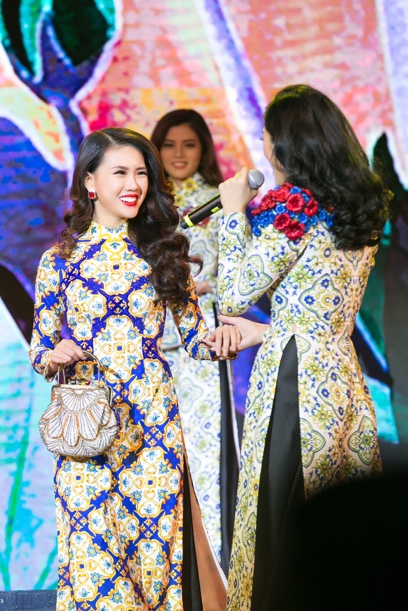 Đang thi Hoa hậu Hoàn vũ VN, Bùi Quỳnh Hoa bất ngờ đăng quang “Miss Áo Dài Việt Nam World” - Ảnh 3.