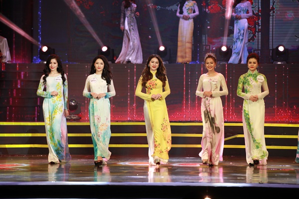 Hương Tràm, Noo Phước Thịnh khoe giọng live khủng bên dàn người đẹp trong “The Beauty 2017” - Ảnh 10.