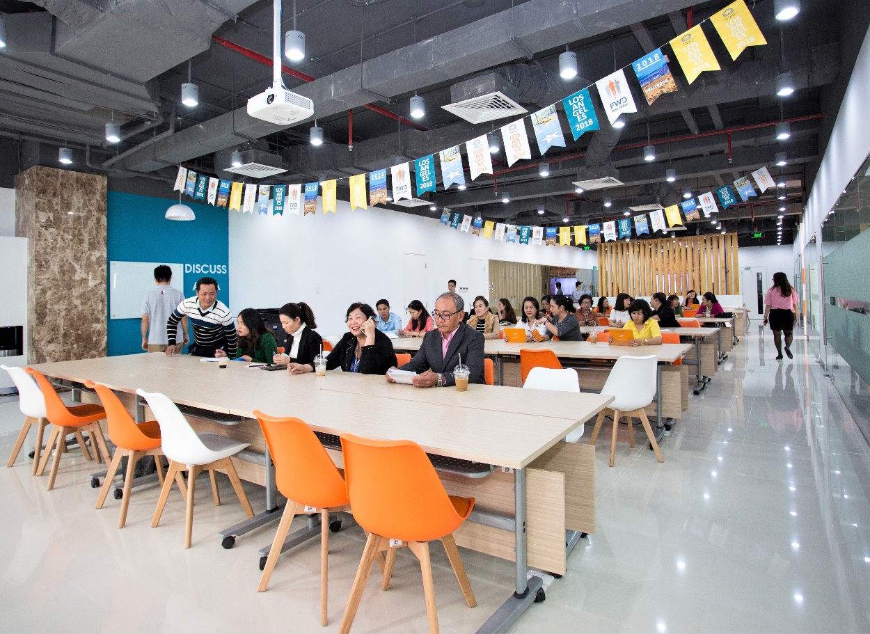 Kh&aacute;m ph&aacute; văn ph&ograve;ng của bảo hiểm FWD tại Đ&agrave; Nẵng - Ảnh 2.