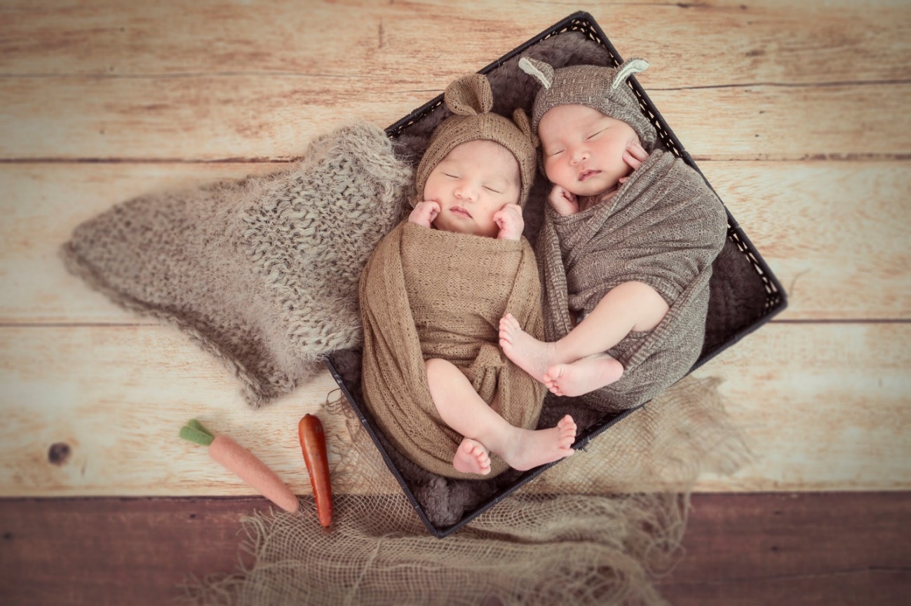 Vũ Diệu Th&uacute;y &ndash; Hot mom H&agrave; th&agrave;nh với tuyệt chi&ecirc;u giữ d&aacute;ng v&agrave; chăm con - Ảnh 1.