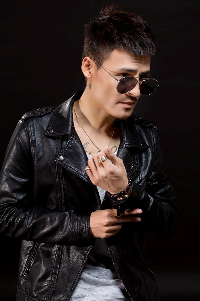 Hoa Vinh: Cuộc đời thay đổi khi tài năng được phát hiện qua livestream - Ảnh 1.