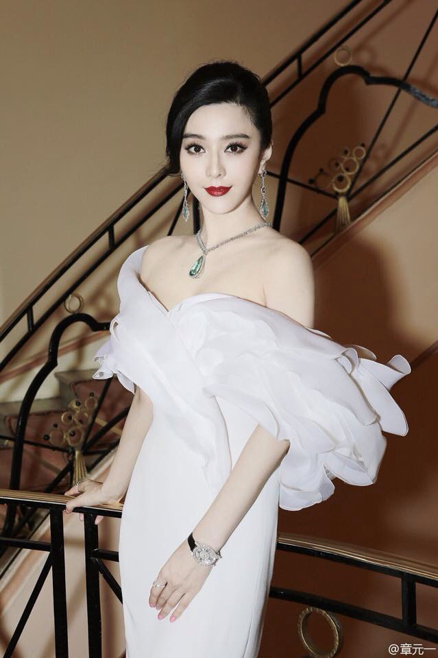Hà Hồ, Quỳnh Anh Shyn và Jolie Nguyễn chứng minh Chopard là thương hiệu đồng hồ mà mọi tín đồ thời trang phải sở hữu - Ảnh 20.