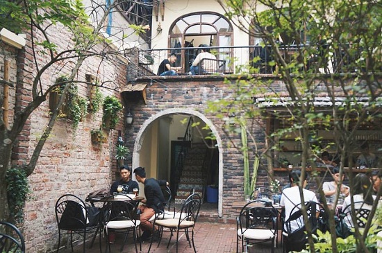 Top 3 quán cà phê đẹp tại Hà Nội được giới trẻ yêu thích - Ảnh 6.