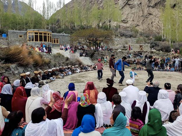 Đ&aacute;m cưới tại Pakistan của c&ocirc; d&acirc;u Việt, ng&ocirc;n t&igrave;nh thời hiện đại qua camera khẩu độ k&eacute;p tr&ecirc;n Galaxy S9+ - Ảnh 10.