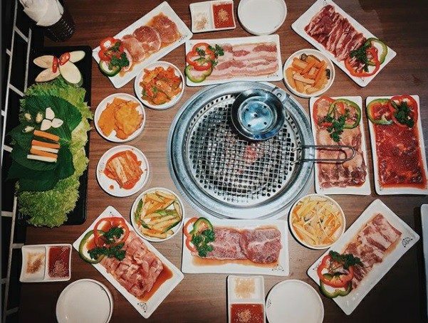 Buffet thịt nướng không giới hạn chỉ từ 229k/người - Ảnh 1.