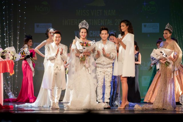 Đêm chung kết hoành tráng tại Paris của cuộc thi Hoa hậu Người Việt Liên Lục Địa 2018 - Ảnh 6.