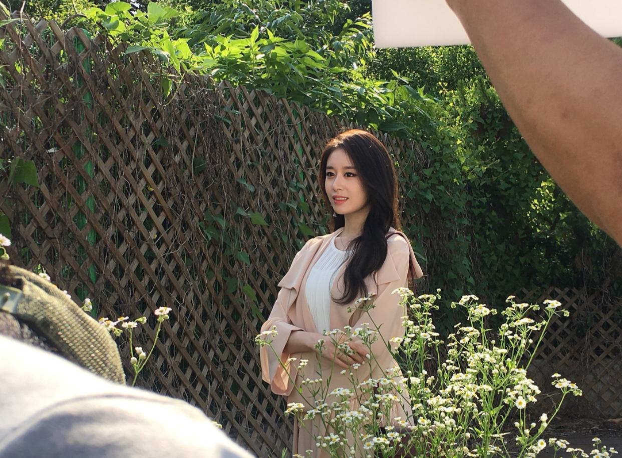 Soobin Hoàng Sơn, Ji Yeon bật mí tên ca khúc kết hợp, nhá hàng teaser đầu tiên - Ảnh 3.