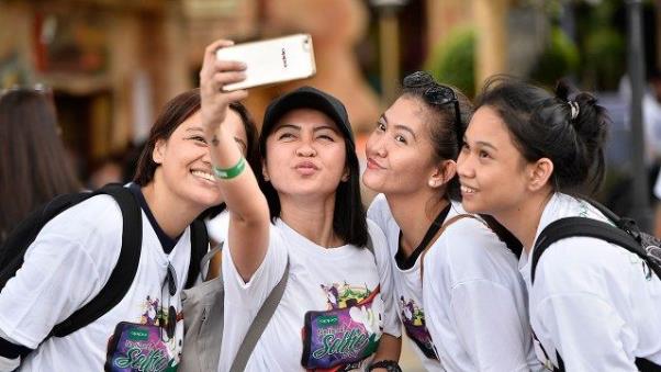 Bức tường Gen Z - Khi Gen Z tự mình cất lên tiếng nói - Ảnh 1.