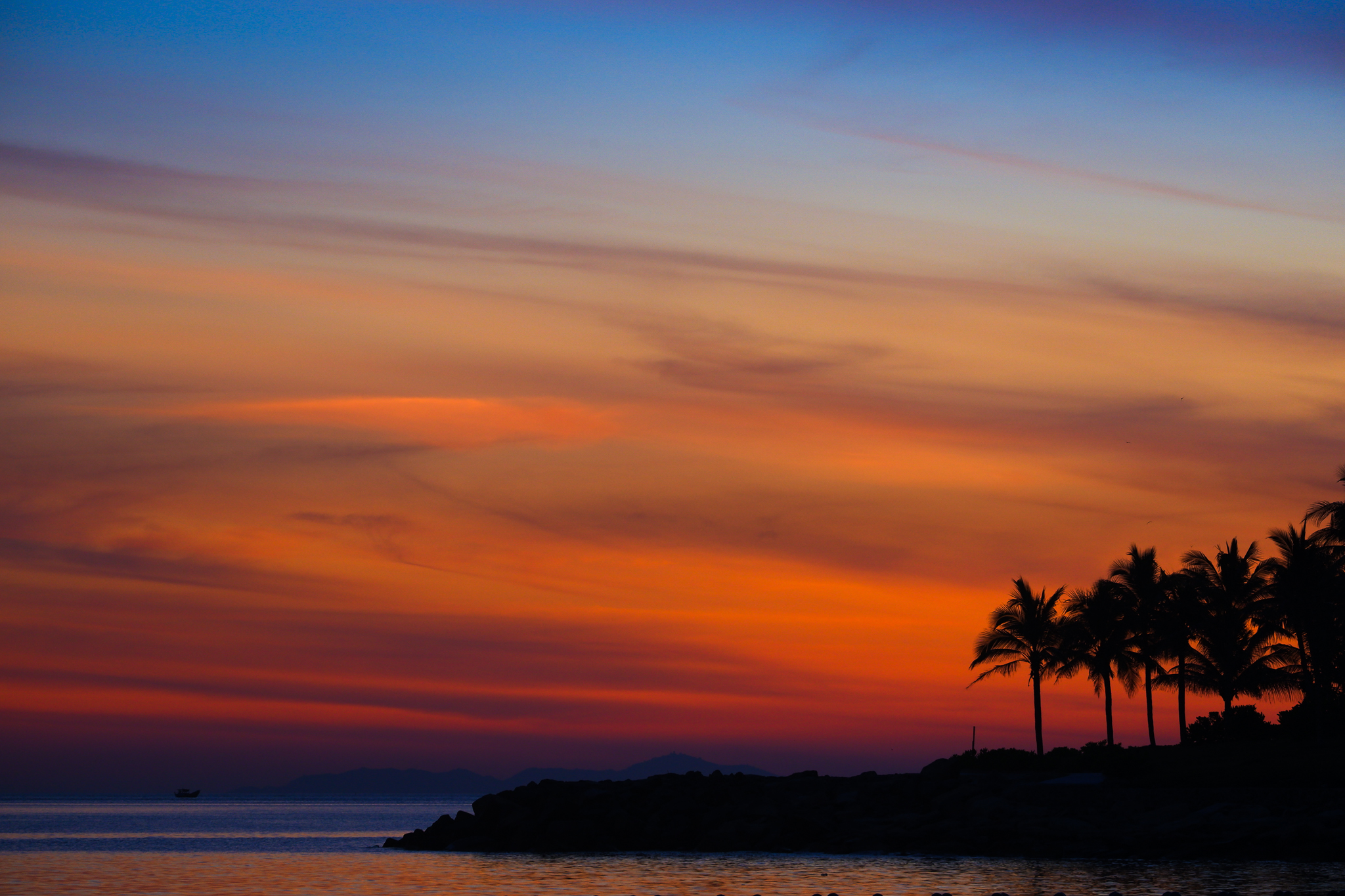 Fujifilm X-T100 &ndash; T&acirc;n binh &ldquo;nhỏ nhưng c&oacute; v&otilde;&rdquo; của d&ograve;ng m&aacute;y ảnh kh&ocirc;ng gương lật - Ảnh 3.