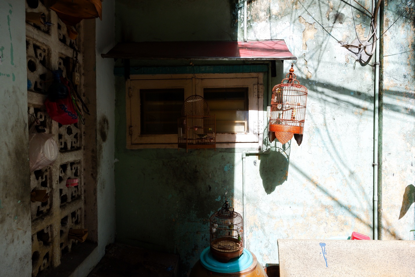 Fujifilm X-T100 &ndash; T&acirc;n binh &ldquo;nhỏ nhưng c&oacute; v&otilde;&rdquo; của d&ograve;ng m&aacute;y ảnh kh&ocirc;ng gương lật - Ảnh 4.