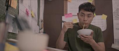 C&acirc;u chuyện truyền cảm hứng cho ước mơ thời thanh xu&acirc;n lay động h&agrave;ng triệu kh&aacute;n giả - Ảnh 1.