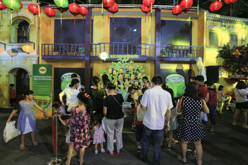 Các bạn trẻ Hà Nội đắm mình trong ngày hội “Indie” cùng Da LAB, Ngọt trước thềm trung thu - Ảnh 13.