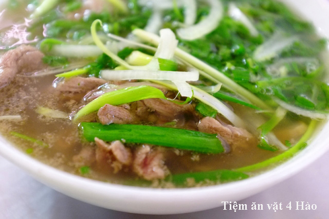 Phở và bún bò Nam Bộ: 2 món ngon nức tiếng được CNN khuyên nên thử khi đến Việt Nam - Ảnh 5.