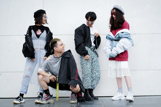 Các tín đồ thời trang hội ngộ trước giờ G show Thu Đông 2018 của IVY moda - Ảnh 3.