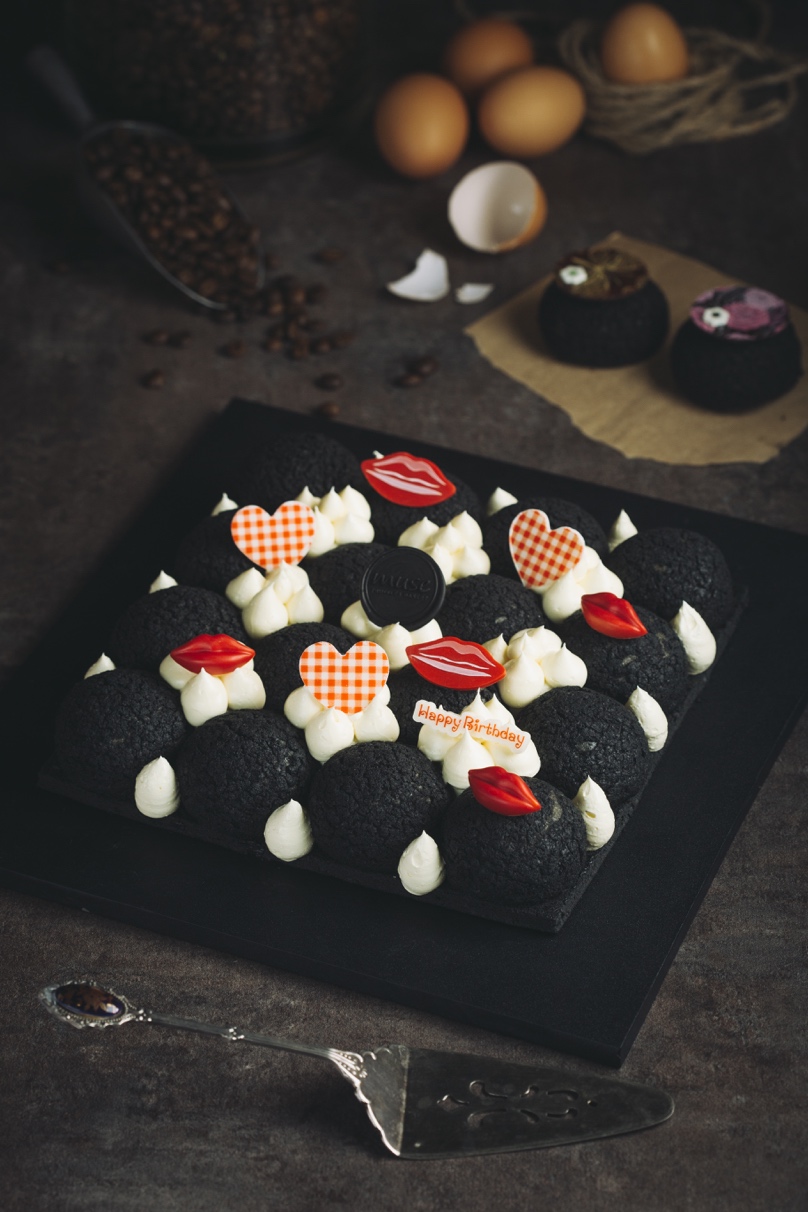 Bánh su kem nhân nấm Truffles –