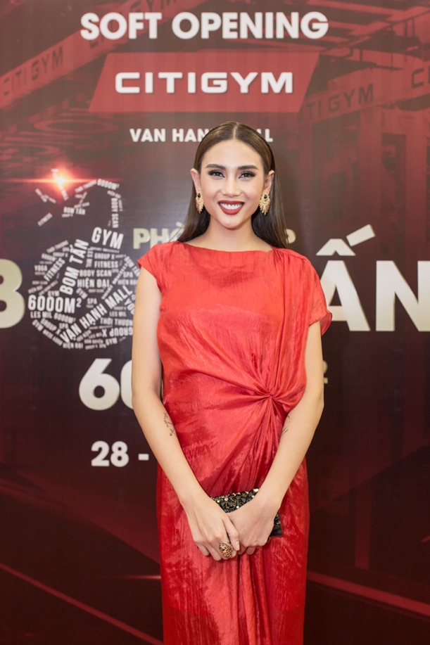 Minh Tú bất ngờ trở thành đại sứ thương hiệu gym triệu đô trước khi lên đường thi Hoa hậu Siêu quốc gia - Ảnh 3.