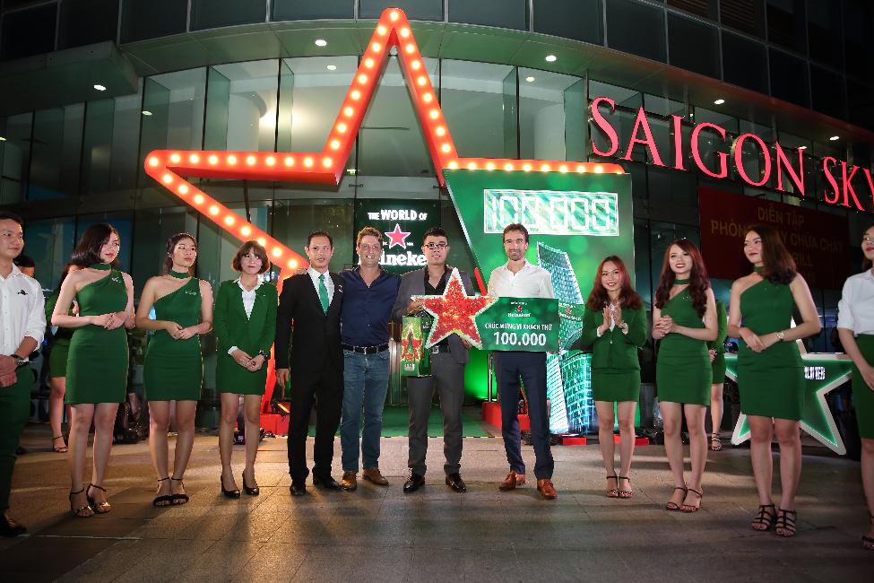 Hơn 100.000 vị khách đã đến The World of Heineken, điều gì tạo nên sức hút cho địa điểm hot hit này? - Ảnh 6. Hơn 100.000 vị khách đã đến The World of Heineken, điều gì tạo nên sức hút cho địa điểm hot hit này? - Ảnh 6.
