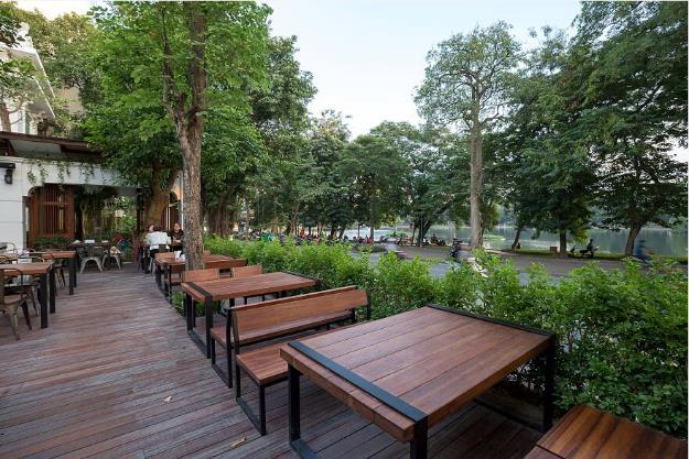 Khám phá khu vườn nhiệt đới bên trong nhà hàng rộng 3.000m2 ở Hà Nội vừa ra mắt - Ảnh 2.