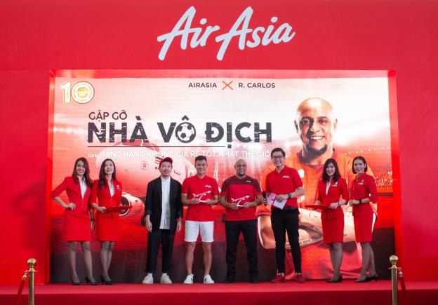 Huyền thoại bóng đá Roberto Carlos đến Việt Nam truyền cảm hứng về tinh thần dám ước mơ - Ảnh 2.