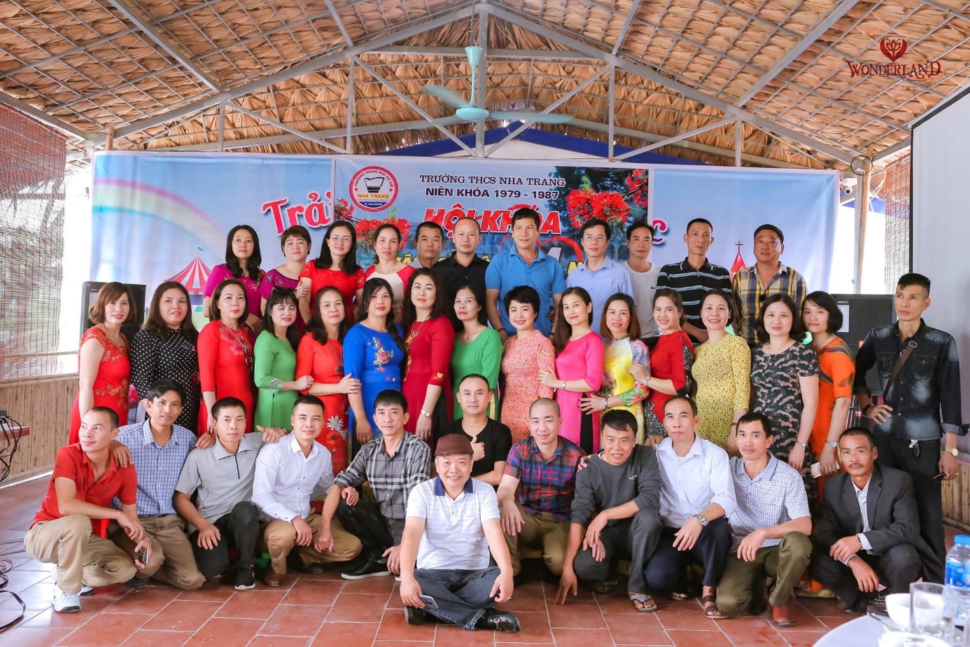 Phim trường Thái Nguyên đang gây sốt với cánh đồng cúc họa mi - Ảnh 13.