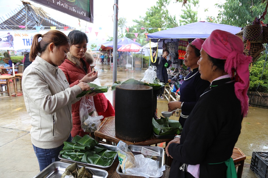Giá vé cáp treo Fansipan giảm tới 50% vào lễ hội mùa đông- Ảnh 5. Giá vé cáp treo Fansipan giảm tới 50% vào lễ hội mùa đông- Ảnh 5.