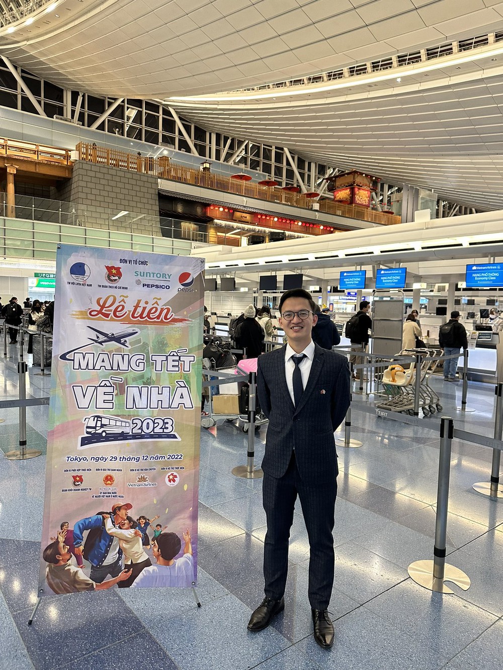 Lễ đón chuyến bay quốc tế Nhật Bản – Việt Nam trong chương trình Mang Tết về nhà 2023 - Ảnh 4.