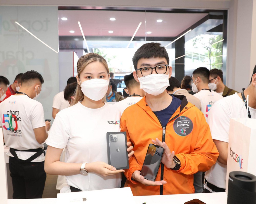 Hơn cả cột mốc 50 cửa hàng, TopZone muốn đòi lại công bằng cho fan Apple tại Việt Nam - Ảnh 2.