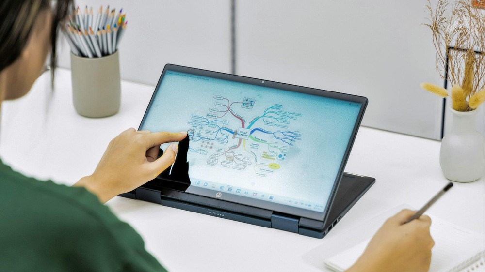 HP Pavilion x360 (2022) - Linh hoạt trong công việc và giải trí mọi lúc mọi nơi - Ảnh 4.