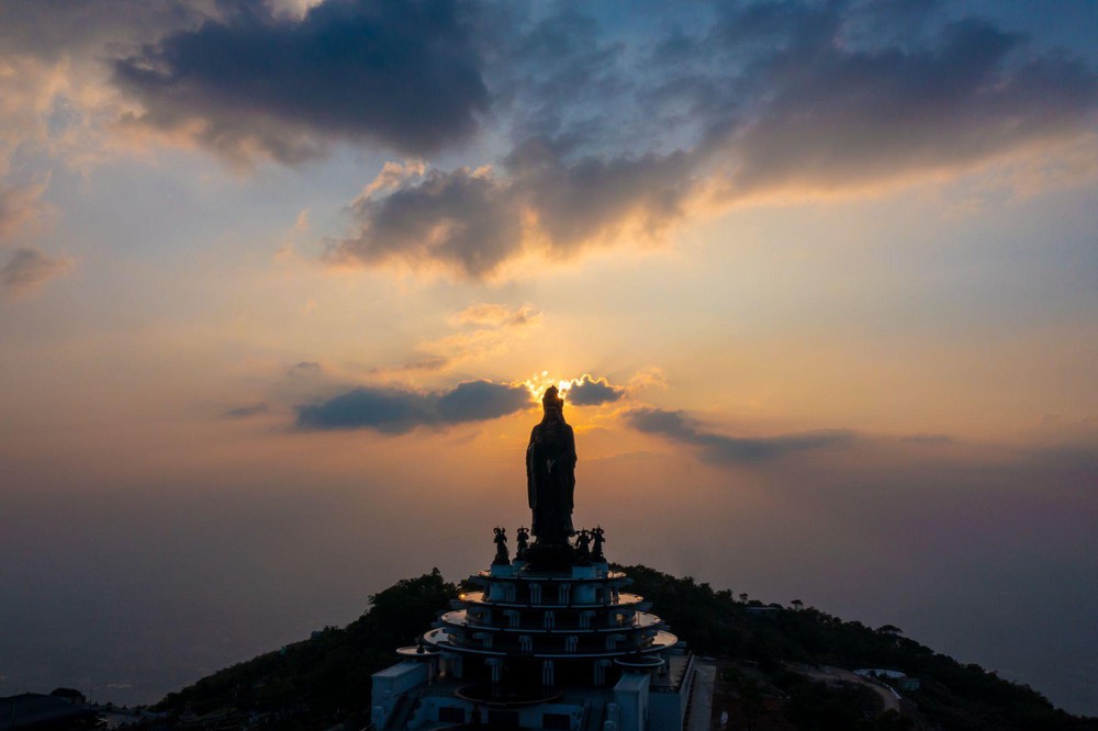 Ngắm các runner nhí đáng yêu trên đường chạy Baden Mountain Marathon 2023 - Ảnh 6.