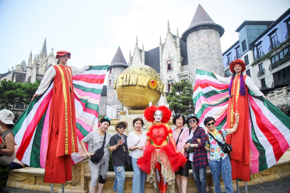 Hóa ra đây là lý do khiến Sun World Ba Na Hills hút khách Hàn Quốc, Thái Lan - Ảnh 3.