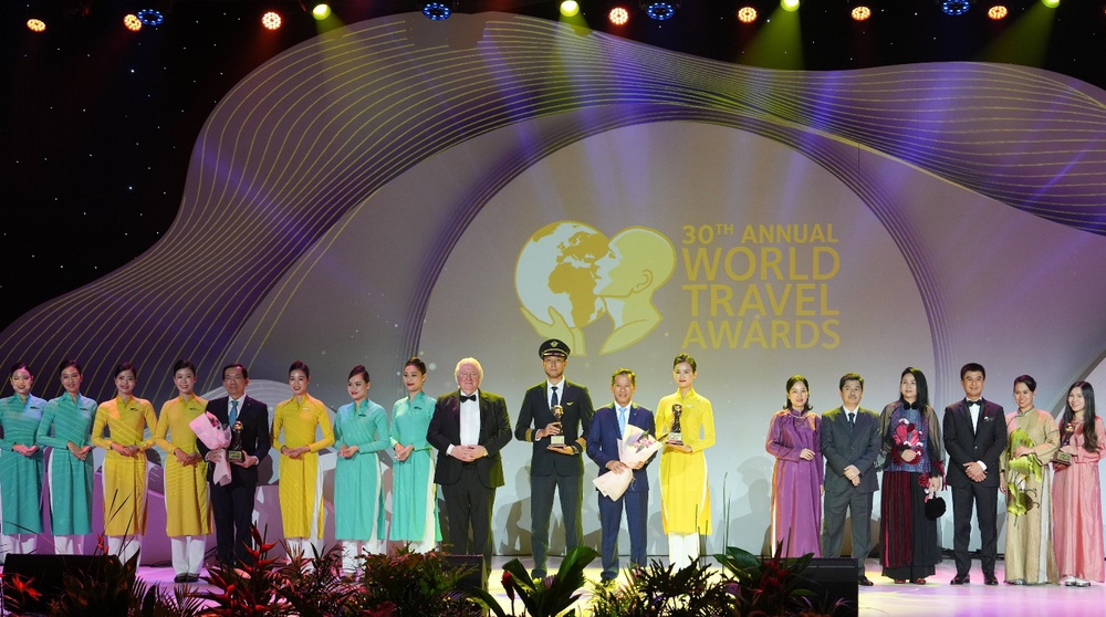 Vietnam Airlines nhận bốn giải thưởng lớn tại World Travel Awards - Ảnh 1.