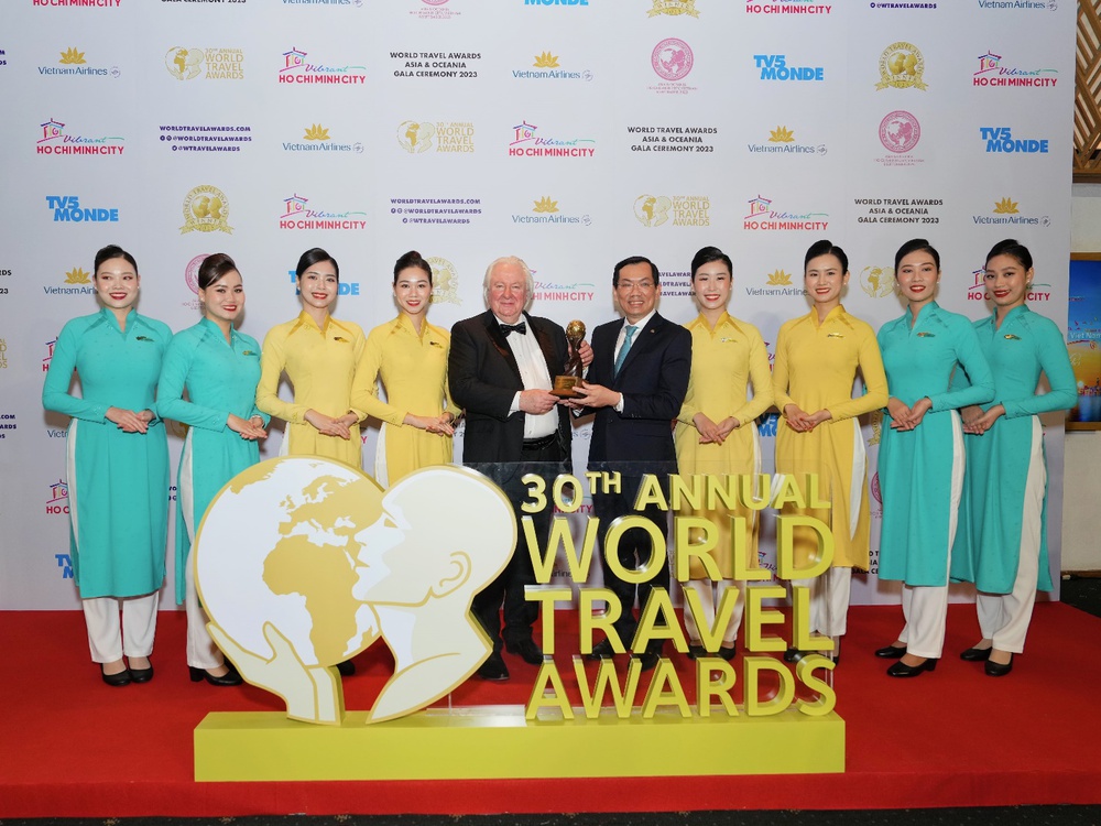 Vietnam Airlines nhận bốn giải thưởng lớn tại World Travel Awards - Ảnh 4.