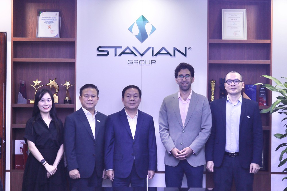 Stavian trao đổi với chuyên gia RAND về hạ tầng siêu trí tuệ - Ảnh 1.